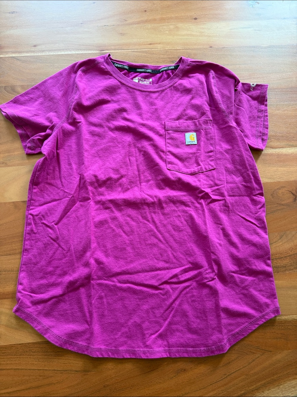 Carhartt Women’s Short Sleeve Pocket Tee - Magenta Pink